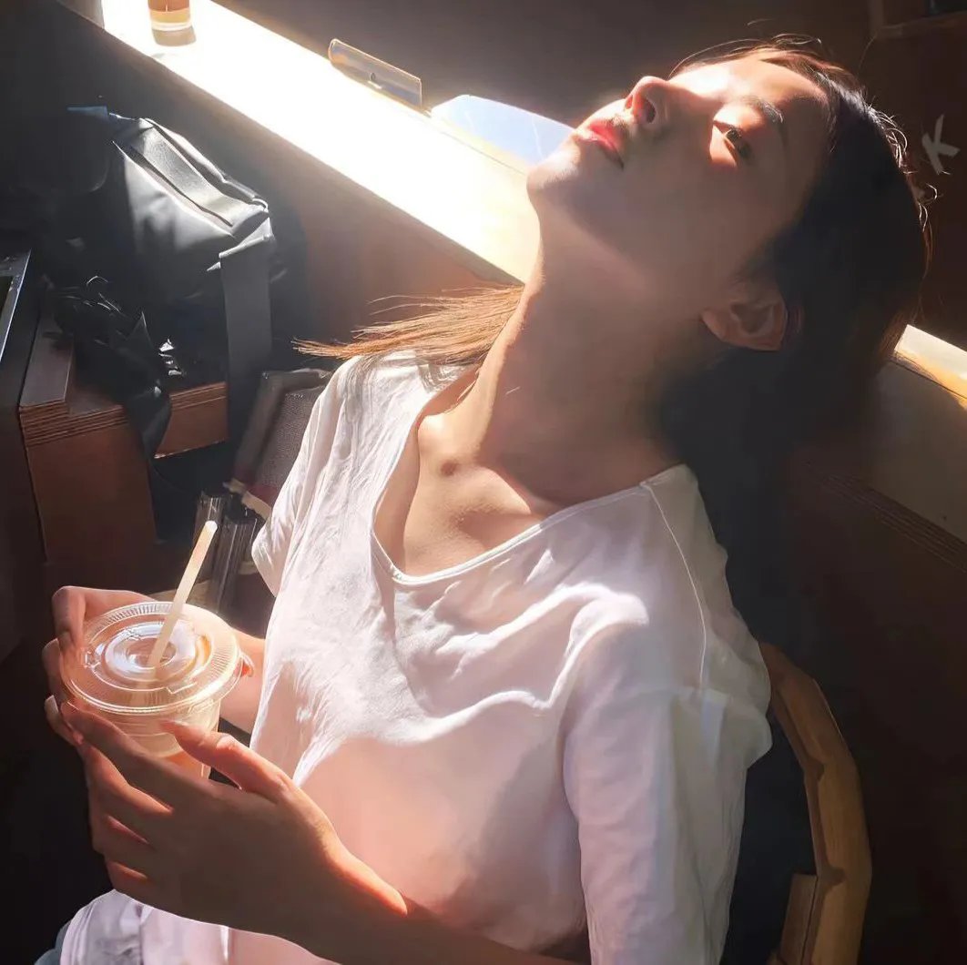 幡然悔悟后我不做真千金